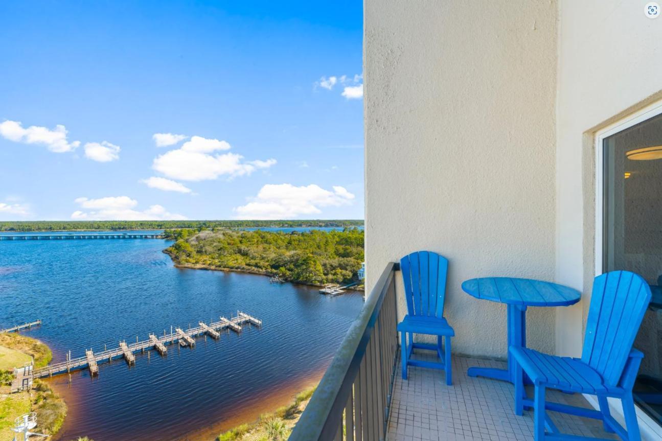 Pinnacle Port Penthouse #3 *